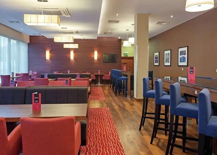 Hampton By Hilton Warsaw Airport Hotel